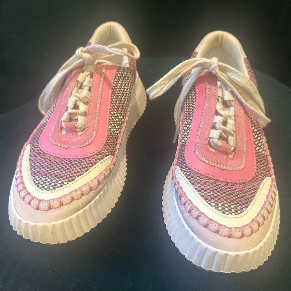 Dolce Vita sneakers